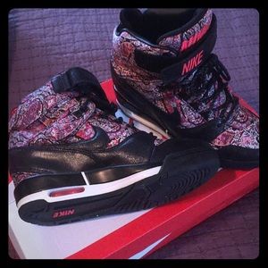 Nike air revolution hi sneakers